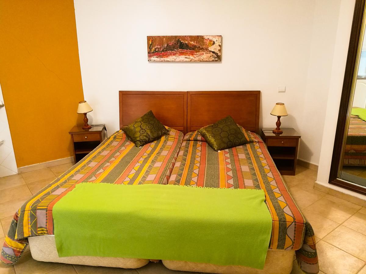 Porto Mos Residence Лагос Екстериор снимка