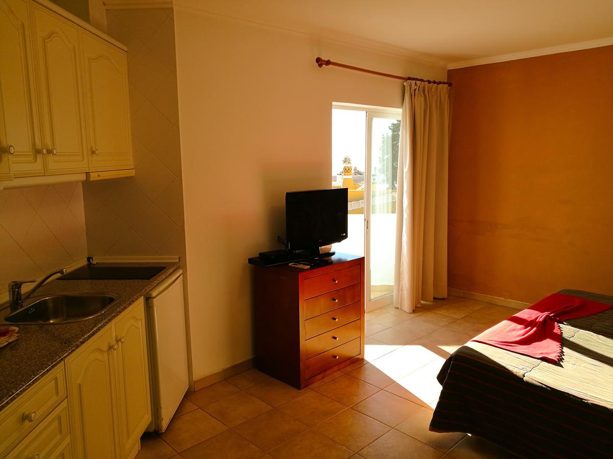 Porto Mos Residence Лагос Екстериор снимка